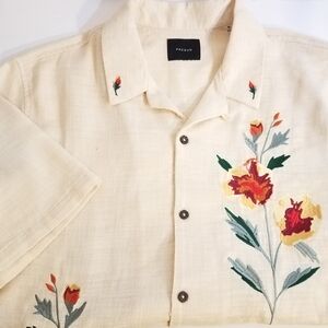 PacSun Summer Fall Tan Shirt with Floral Embroidery Vacation or Casual Wear